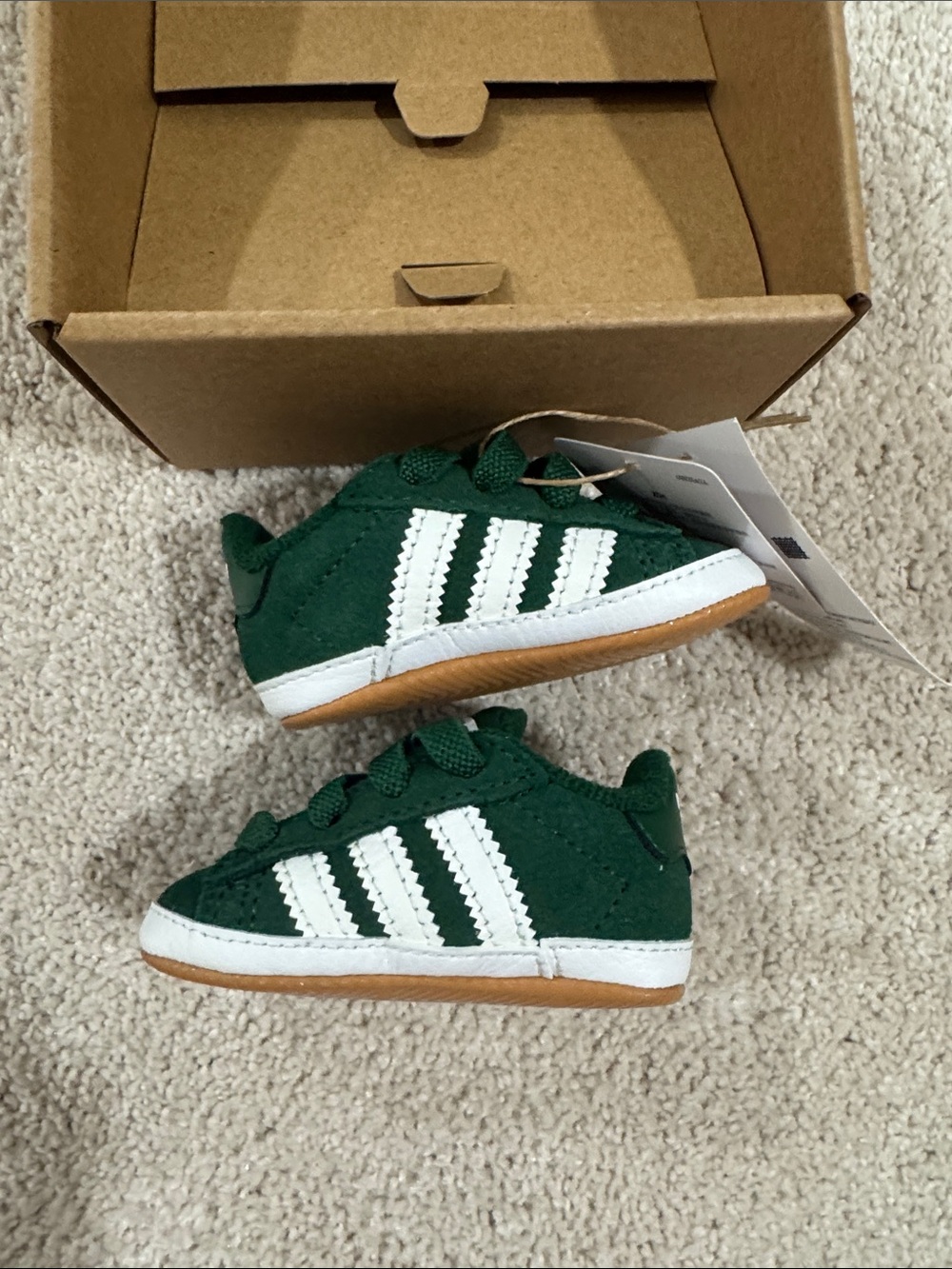 NWT adidas Kids Green & White Campus Crib Sneakers - Picture 4 of 8